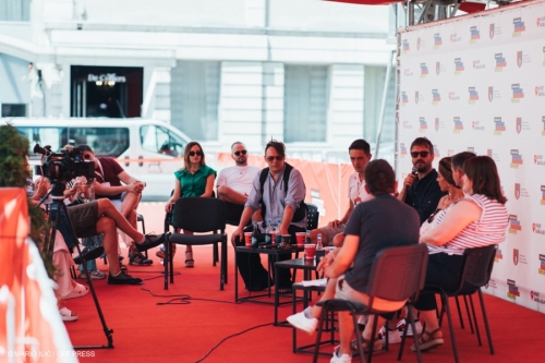 73763db7501424079dc122eadaa5770b