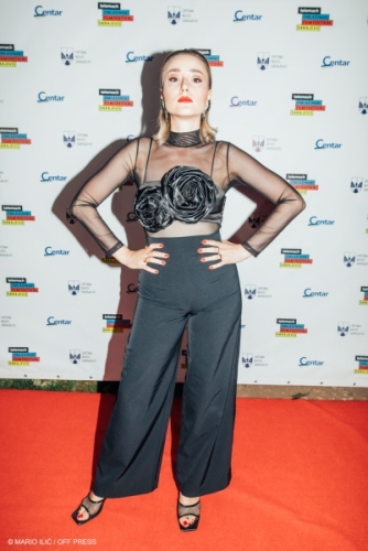 7a775a54a94eebebc8bdacc5d9d34bdc