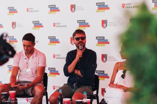 b1d54c523bca063aace71de9fd67b067